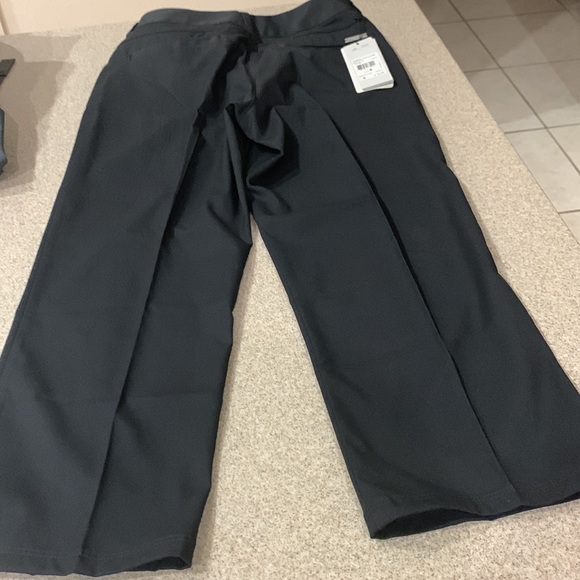 Adidas Essential Lightweight Capris brand new black size 6 - Picture 7 of 8